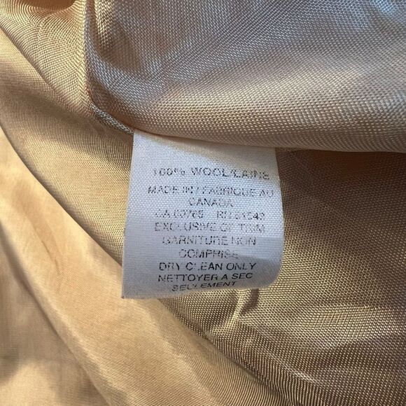 Surrey Classic Plaid Women's Jacket - Cream and Black - Picture 4 of 8